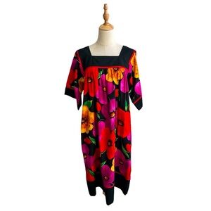 Krist Gudnason California Vintage Floral Kaftan House Dress 1970 Mumu Size Small